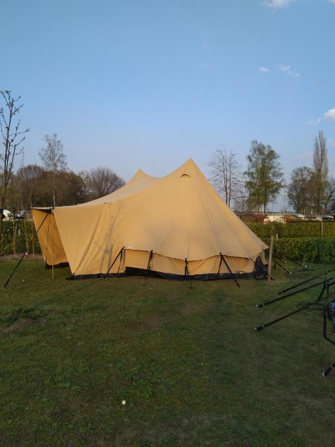 Tent-Ok Opende Esterno foto